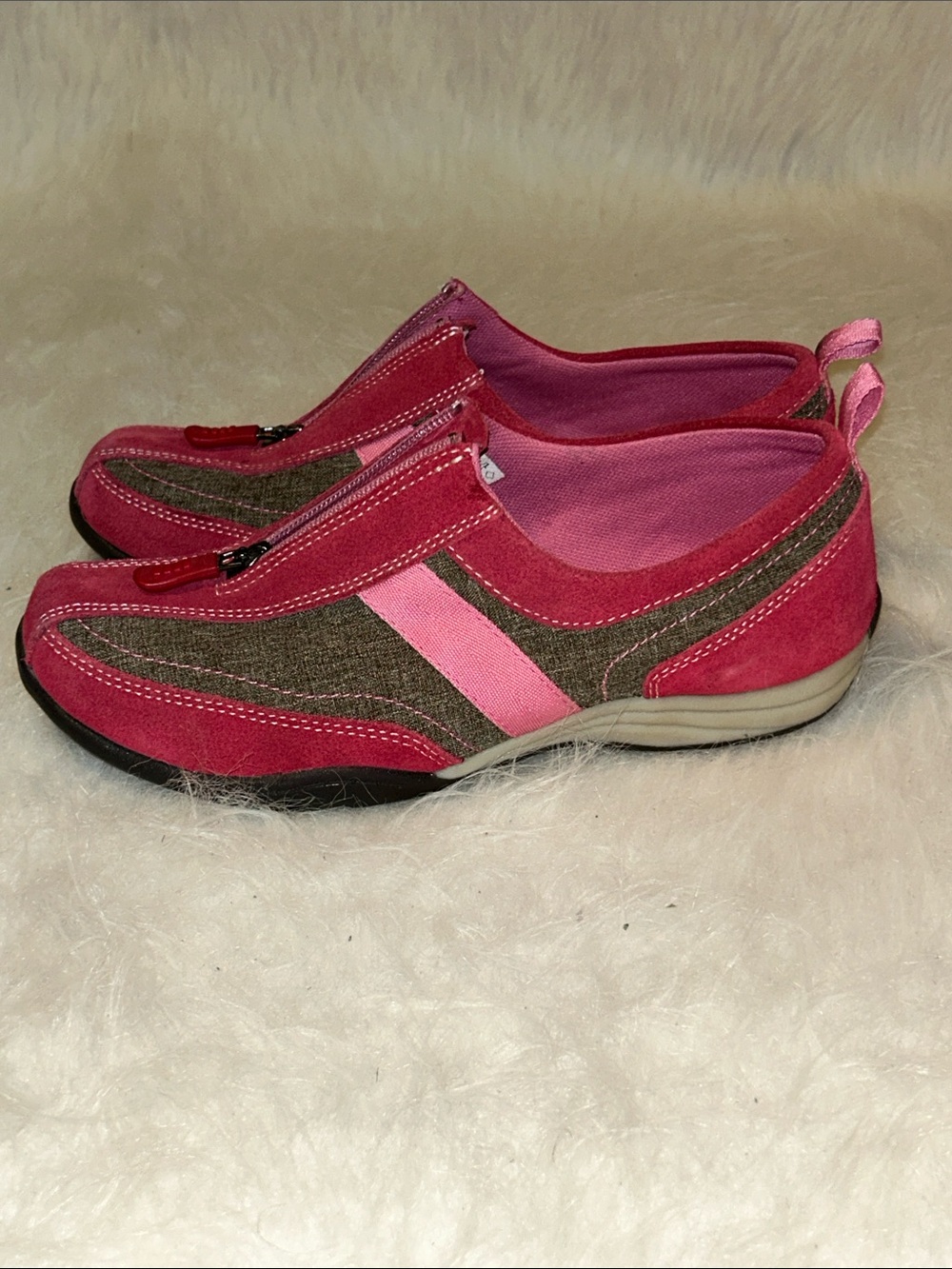 Lands' End Women's Pink and Olive Zip-Front Slip-On Sneakers - Picture 8 of 8